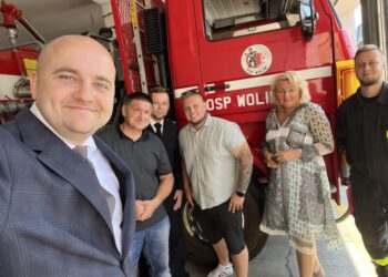 Pierwszy w powiecie kamieńskim dron z kamerę termowizyjną trafił do OSP Wolin