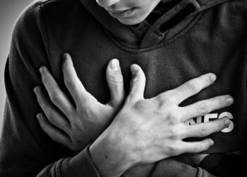 Zastraszyli i okradli małoletniego. Za skradzione pieniądze… poszli na piwo