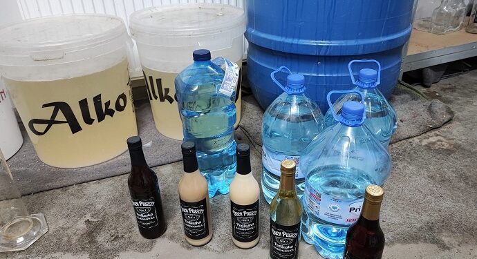 Nalot na bimbrownie – „Duch Puszczy” nie zagości na sylwestrowej imprezie