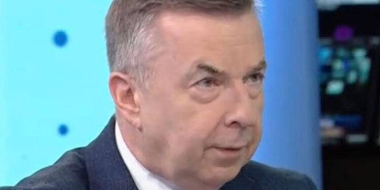 Afera ministra nauki Dariusza Wieczorka: Szantaż i brak reakcji rządu?