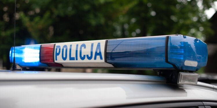 Chciał ścigać się z Policją. Stracił prawo jazdy