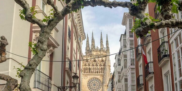 Polacy kupują coraz wiecej mieszkań w Hiszpanii