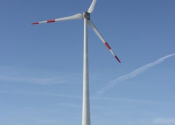 Wraca projekt ustawy wiatrakowej