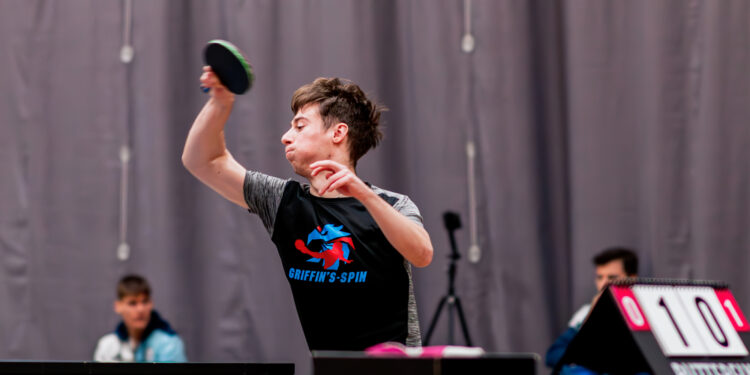 Griffin’s Spin: Pingpongowa Moc ze Szczecina